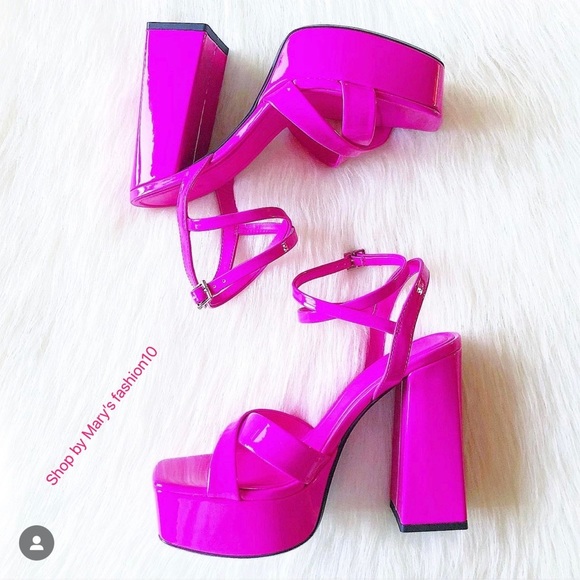 ZARA ~ STRAPPY CHUNKY PLATFORM
HEELED SANDALS (NWT) Bloggers Favorite. - Picture 11 of 11